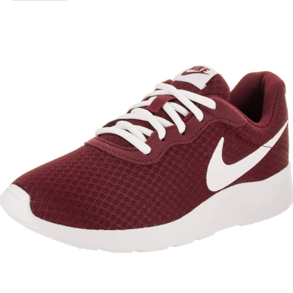 nike tanjun maroon womens